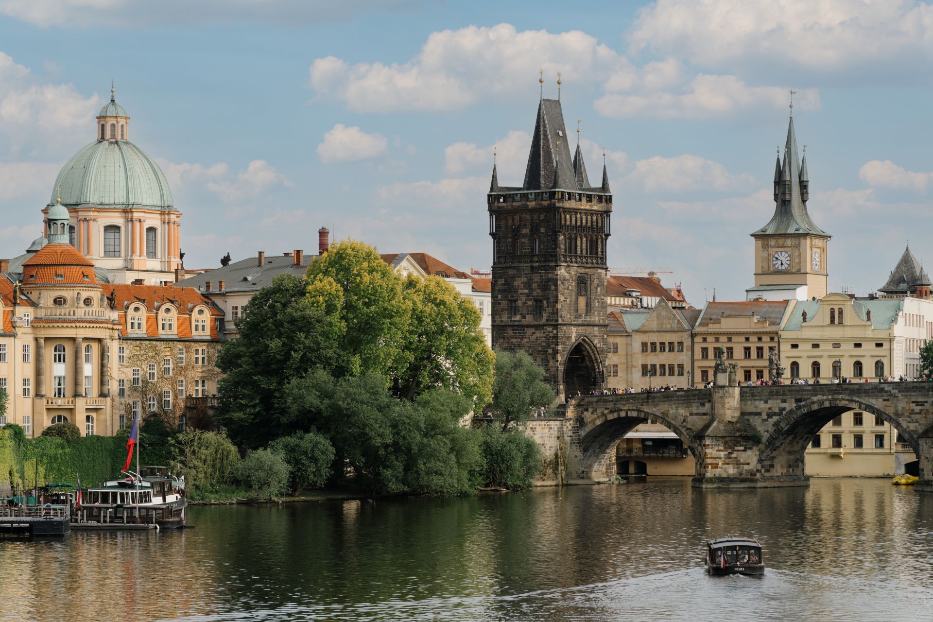 Budapest - Parndorf - Wien - Prag Tour 5